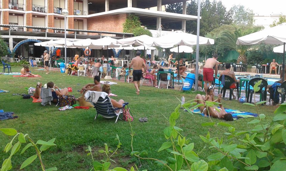 Hotel Zapata Oropesa del Mar Buitenkant foto